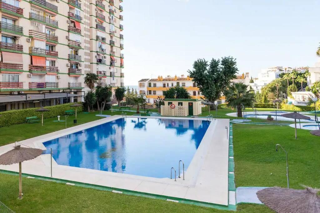 Estudio Turistico En Benalmadena A 200 Mts Del Mar Benalmádena Exterior foto