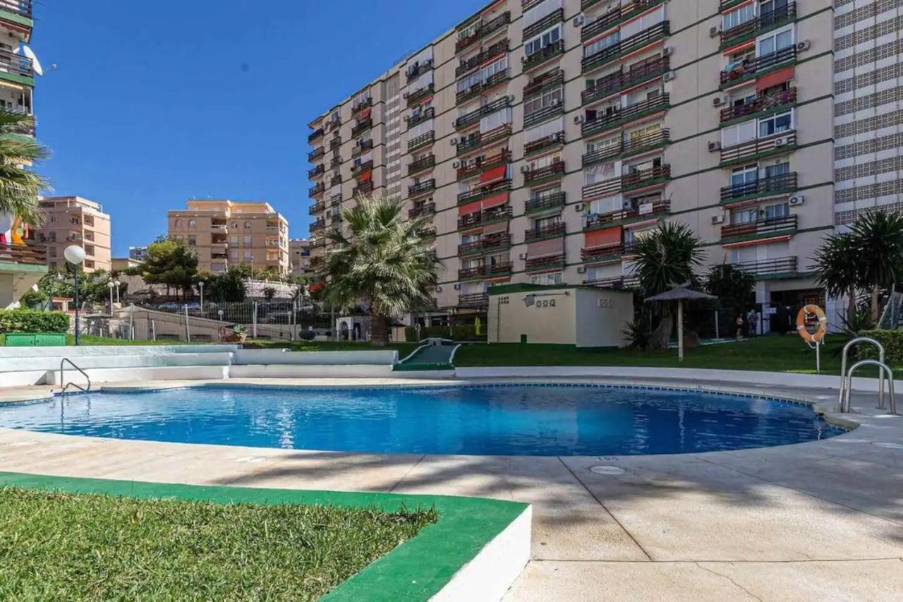 Estudio Turistico En Benalmadena A 200 Mts Del Mar Benalmádena Exterior foto