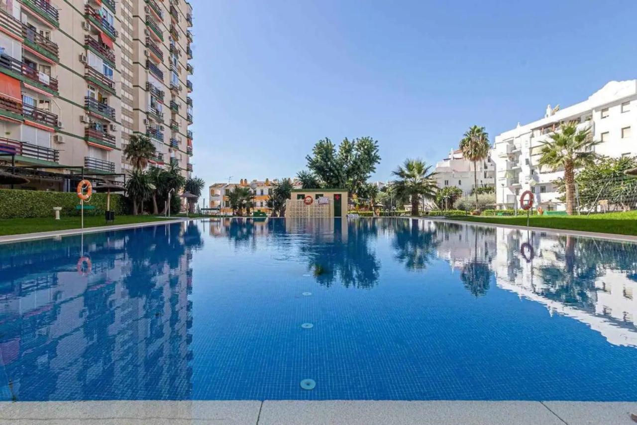 Estudio Turistico En Benalmadena A 200 Mts Del Mar Benalmádena Exterior foto