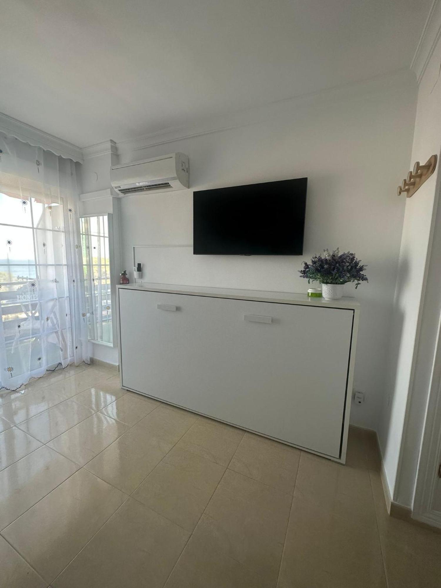 Estudio Turistico En Benalmadena A 200 Mts Del Mar Benalmádena Exterior foto