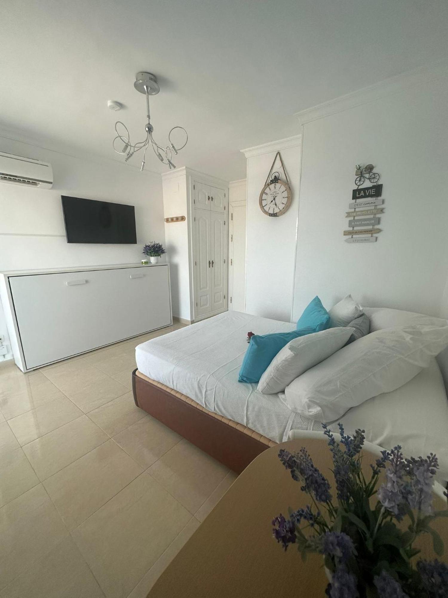 Estudio Turistico En Benalmadena A 200 Mts Del Mar Benalmádena Exterior foto